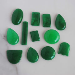 Green aventurine cabochons (lot 2)
