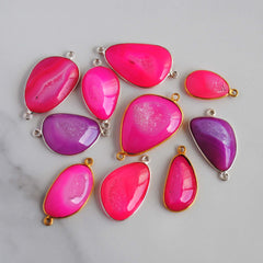 Dyed druzy connectors/pendants