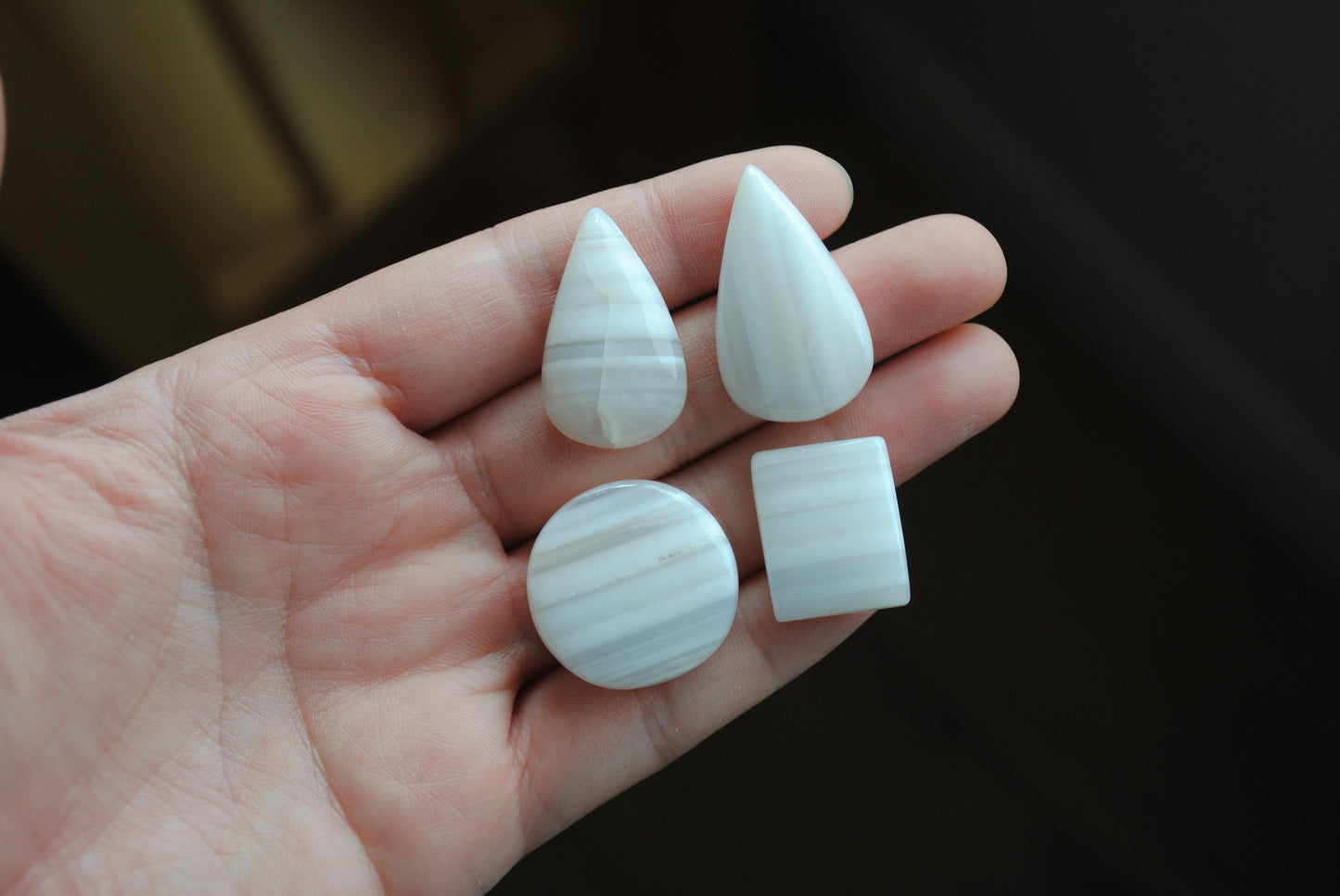 Agate white banded cabochons
