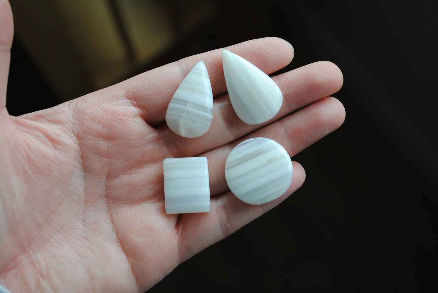Agate white banded cabochons
