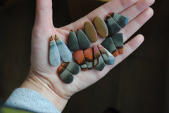 Polychrome jasper cabochons (Lot B)