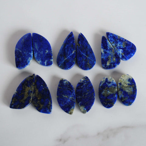 Lapis lazuli cabochons (Lot A)