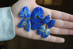 Lapis lazuli cabochons (Lot A)