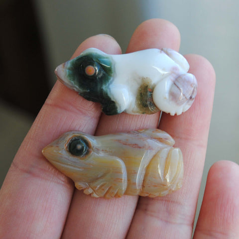 Ocean Jasper carved frogs (Lot I)