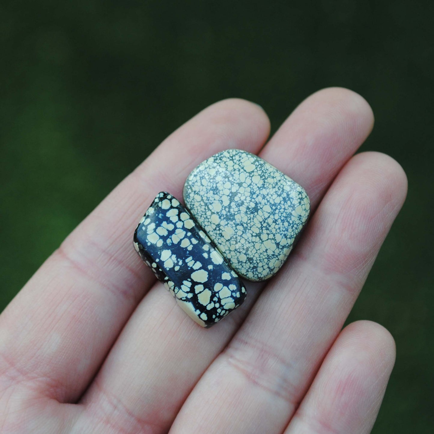 New Lander cabochons