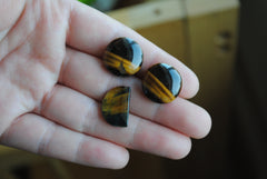 Tigers eye cabochons