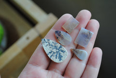 Dendrite cabochons