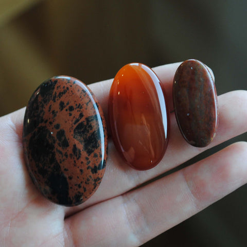Mixed cabochons