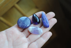 Mixed stones cabochons