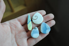 Mixed stones cabochons
