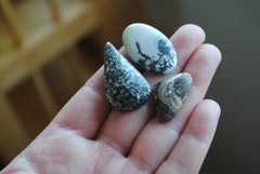 Mixed stones cabochons