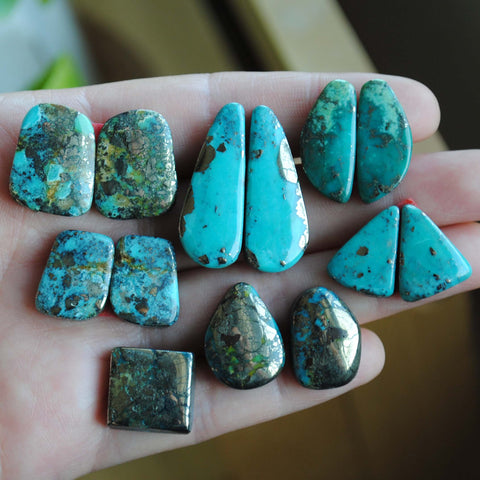 Campitos turquoise cabochons