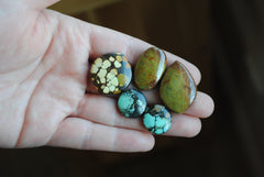Hubei turquoise cabochons