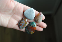 Agate cabochons