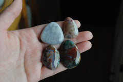 Agate cabochons