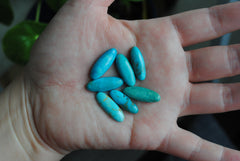 Kingman turquoise oval cabochons
