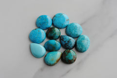 Kingman turquoise cabochons (mixed shape lot)