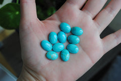 Kingman turquoise cabochons 10x14mm ovals
