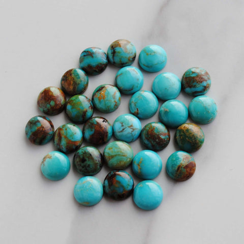 Kingman turquoise cabochons 8mm rounds (lot B)