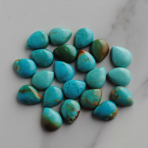 Kingman turquoise cabochons 8x10mm drops/pears (lot A)