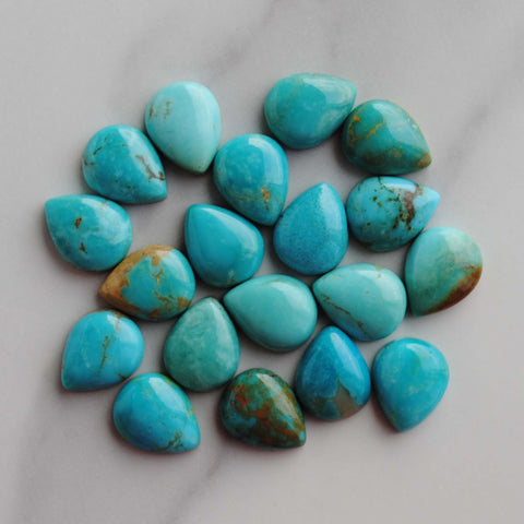 Kingman turquoise cabochons 8x10mm drops/pears (lot B)