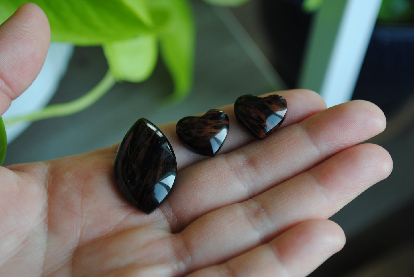 Tiger's eye cabochons