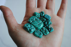 Old stock nugget Fox turquoise cabochons (lot A)
