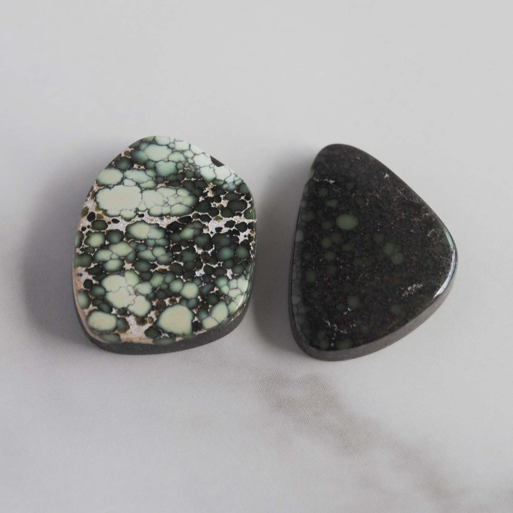 Damele variscite cabochons