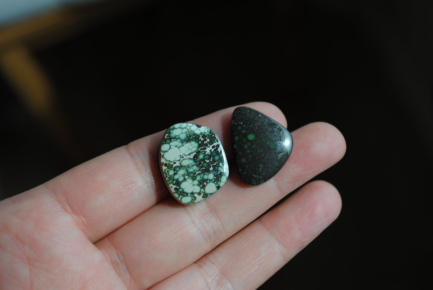 Damele variscite cabochons