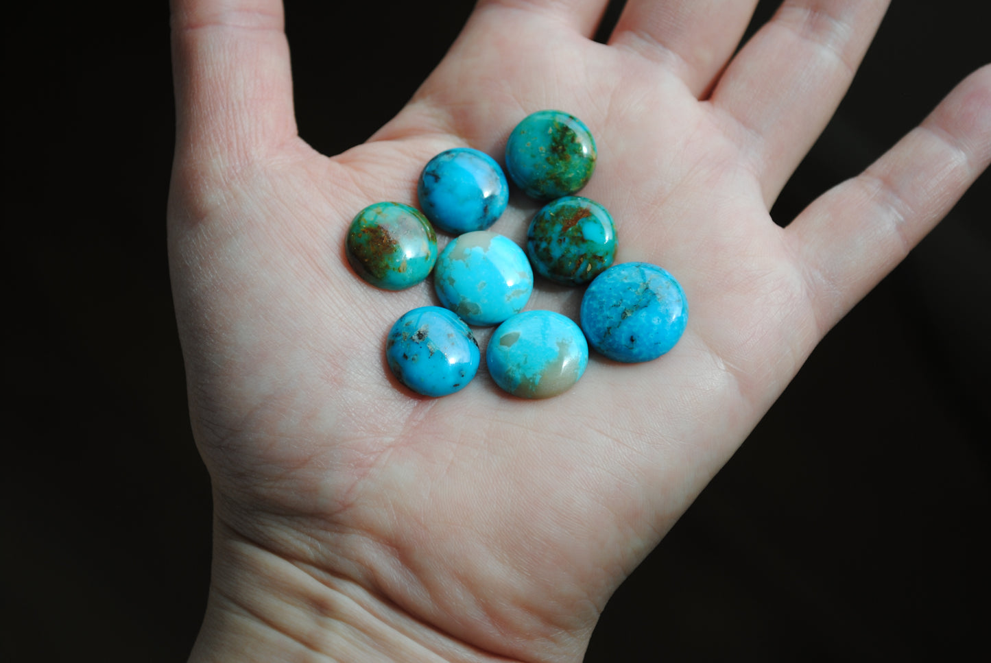 Kingman turquoise round cabochons