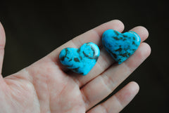 Kingman turquoise heart cabochons
