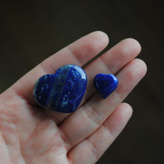 Lapis lazuli rounded heart stones