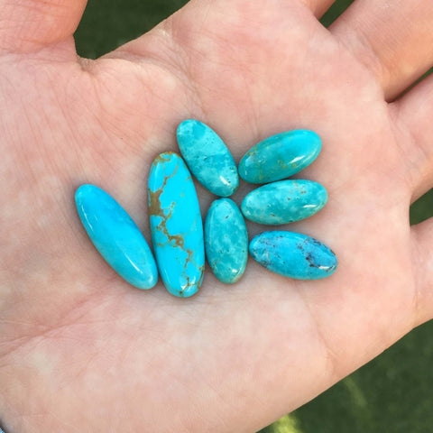 Kingman turquoise oval cabochons