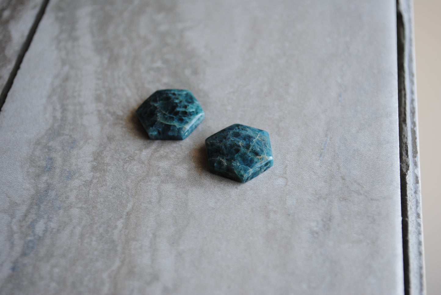 Apatite hexagon cabochons