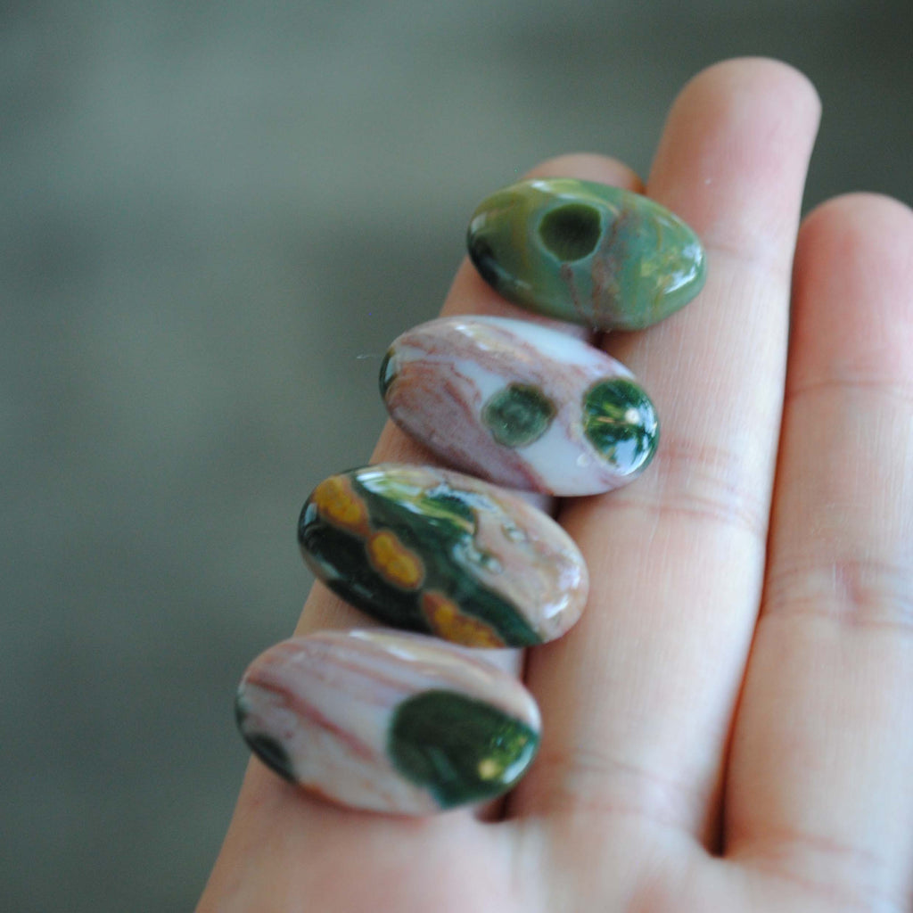 Oval Ocean Jasper cabs