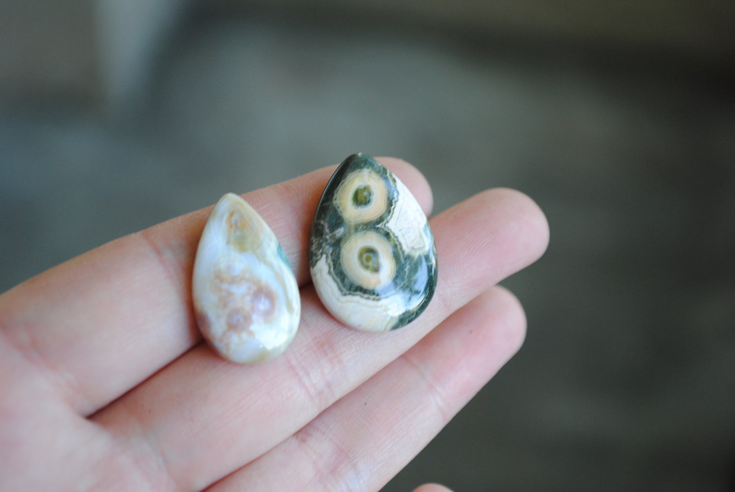 Drop Ocean Jasper cabochons