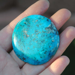 Kingman turquoise cabochon