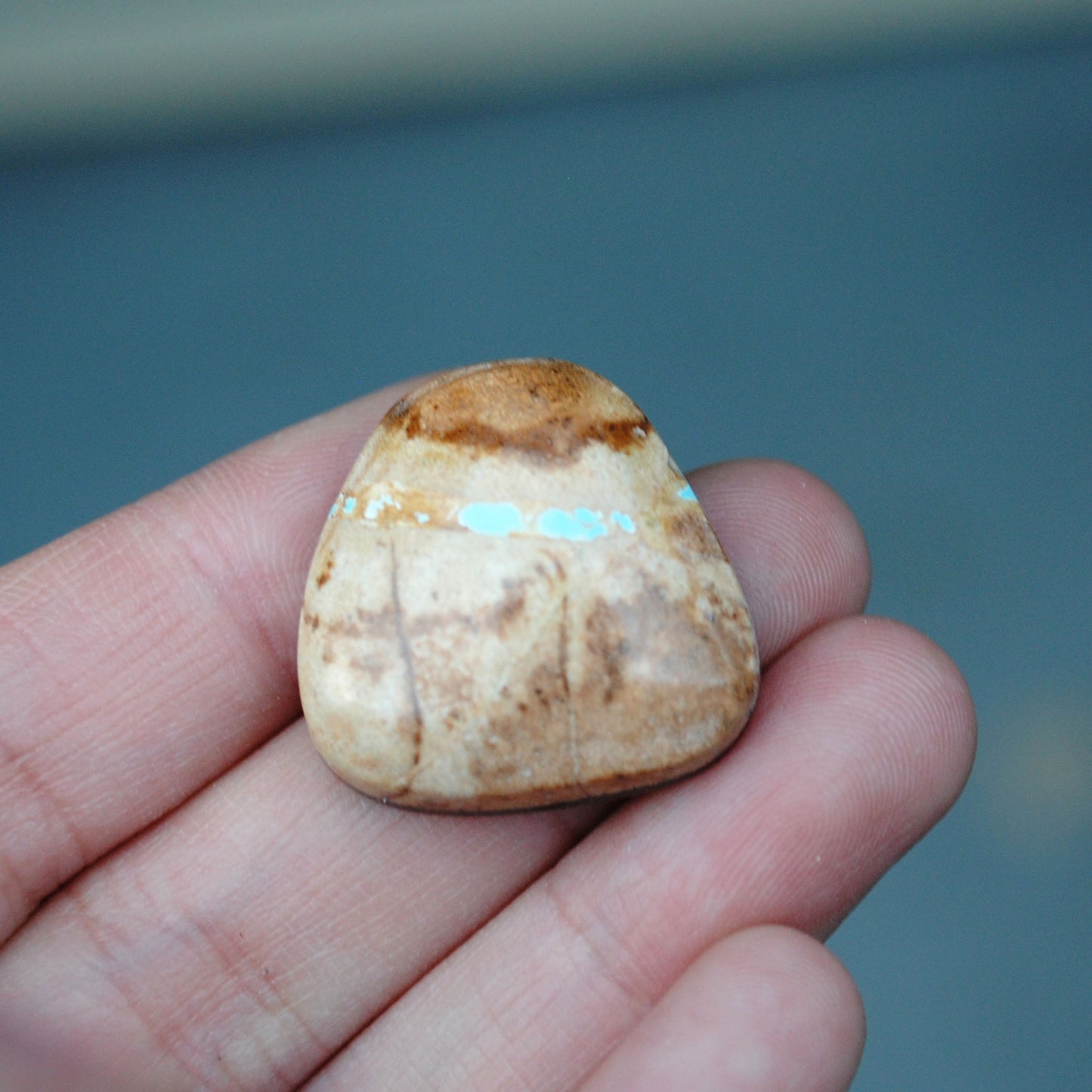 Ribbon Turquoise Cab