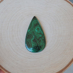 Malachite cabochon