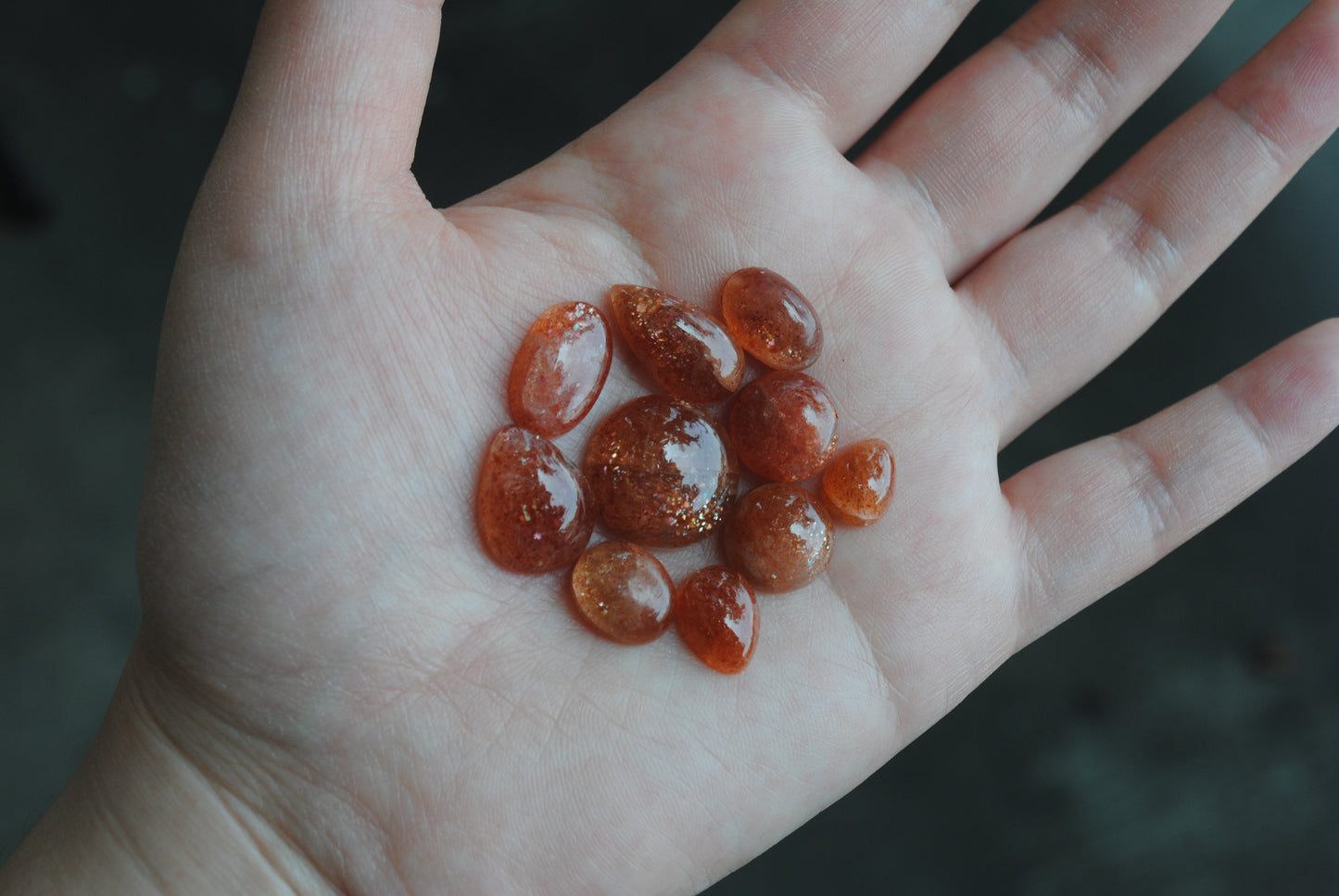 Sunstone cabochons (lot 18)