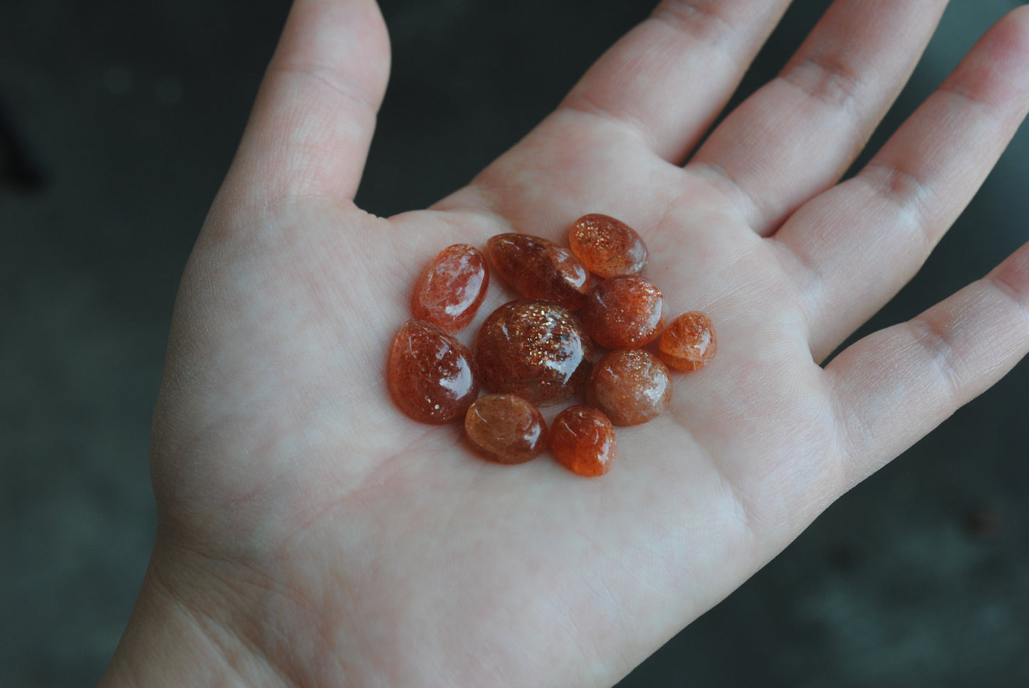 Sunstone cabochons (lot 18)