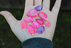 Dyed druzy connectors/pendants