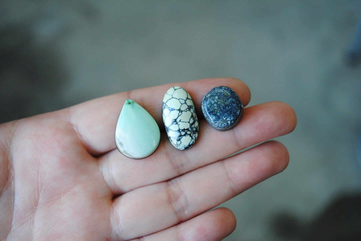 New Lander cabochons