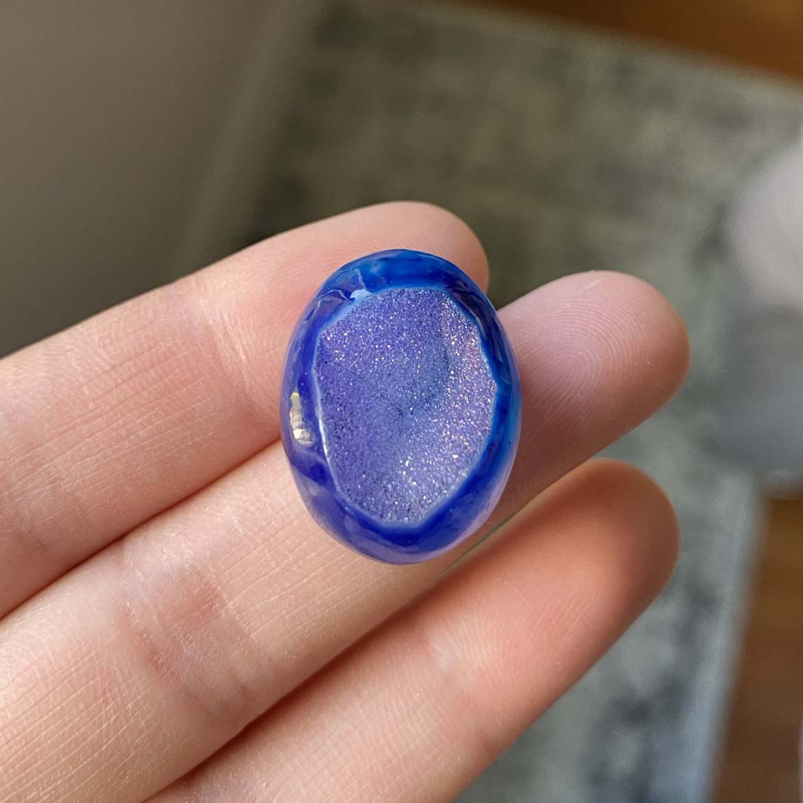 Druzy cabochon