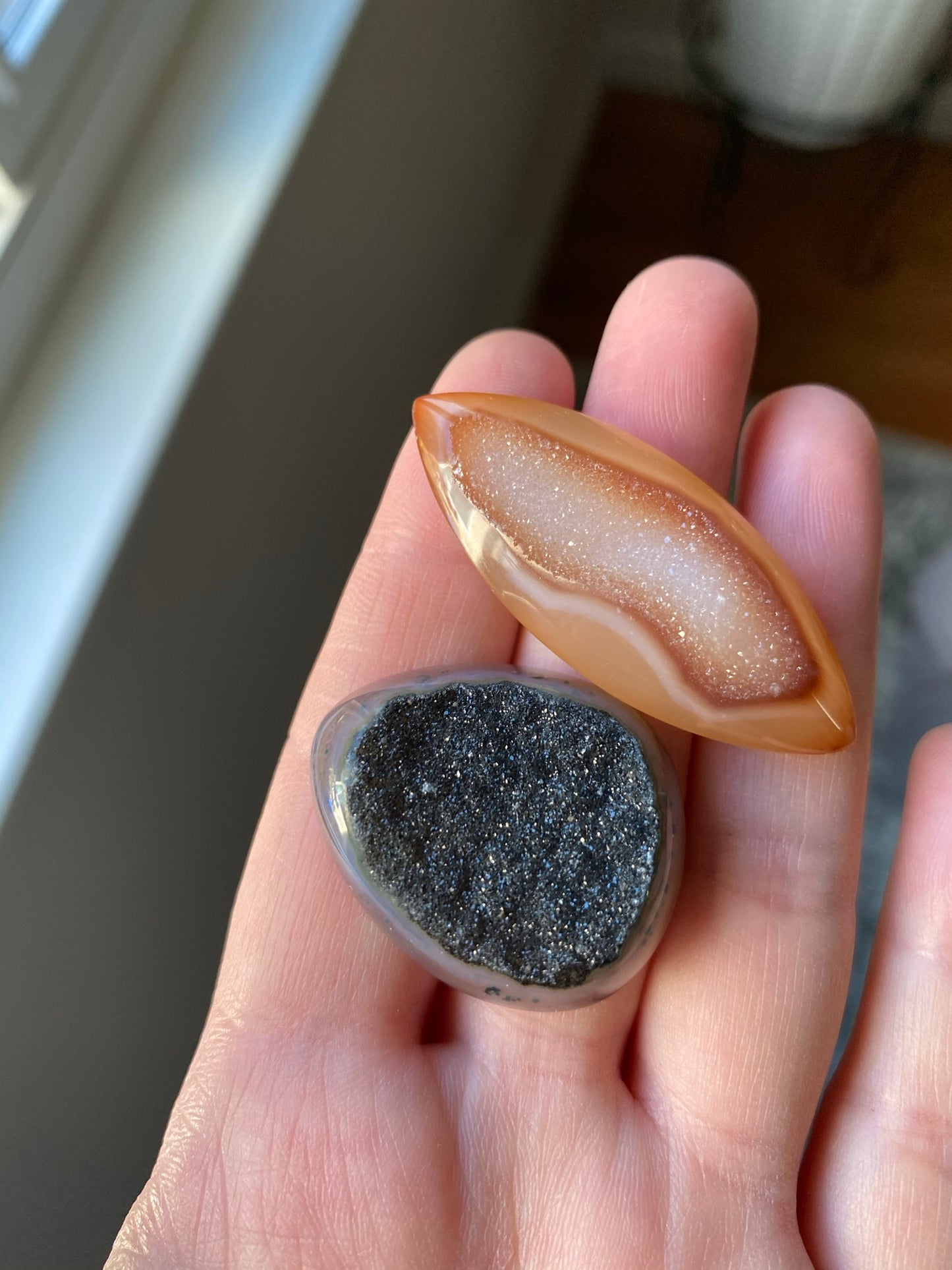 Druzy cabochons