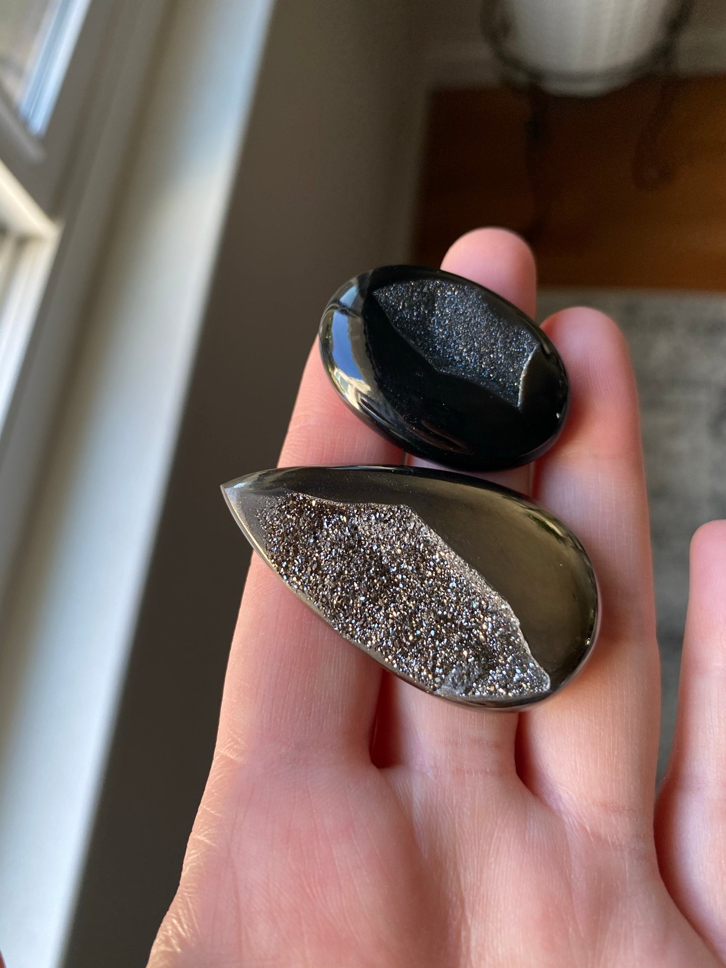 Druzy cabochons
