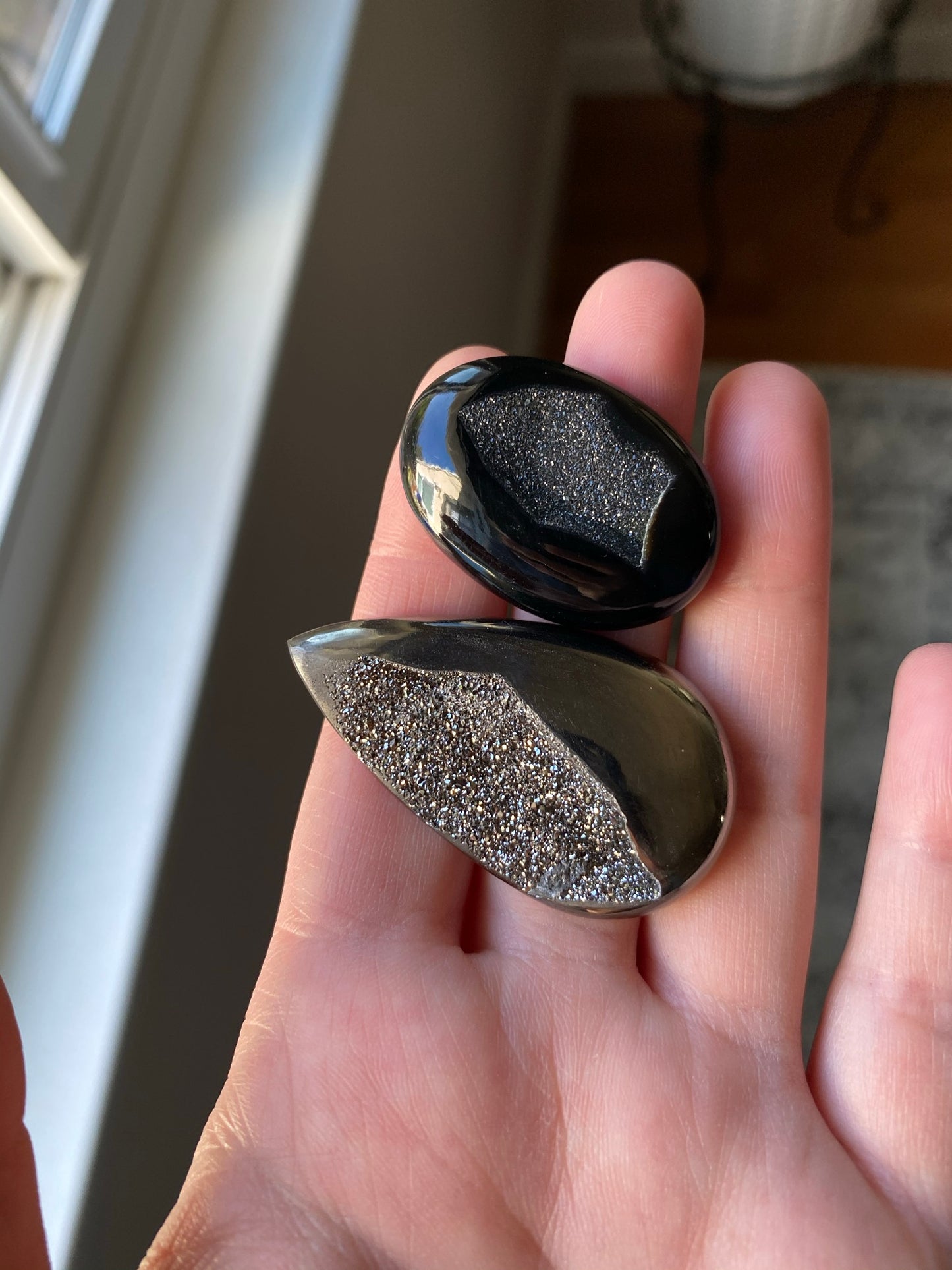 Druzy cabochons