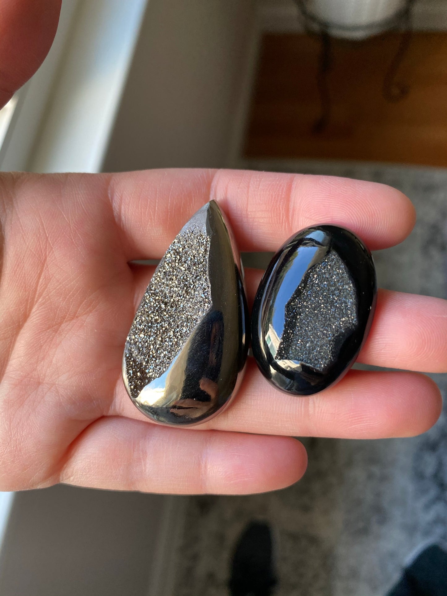 Druzy cabochons