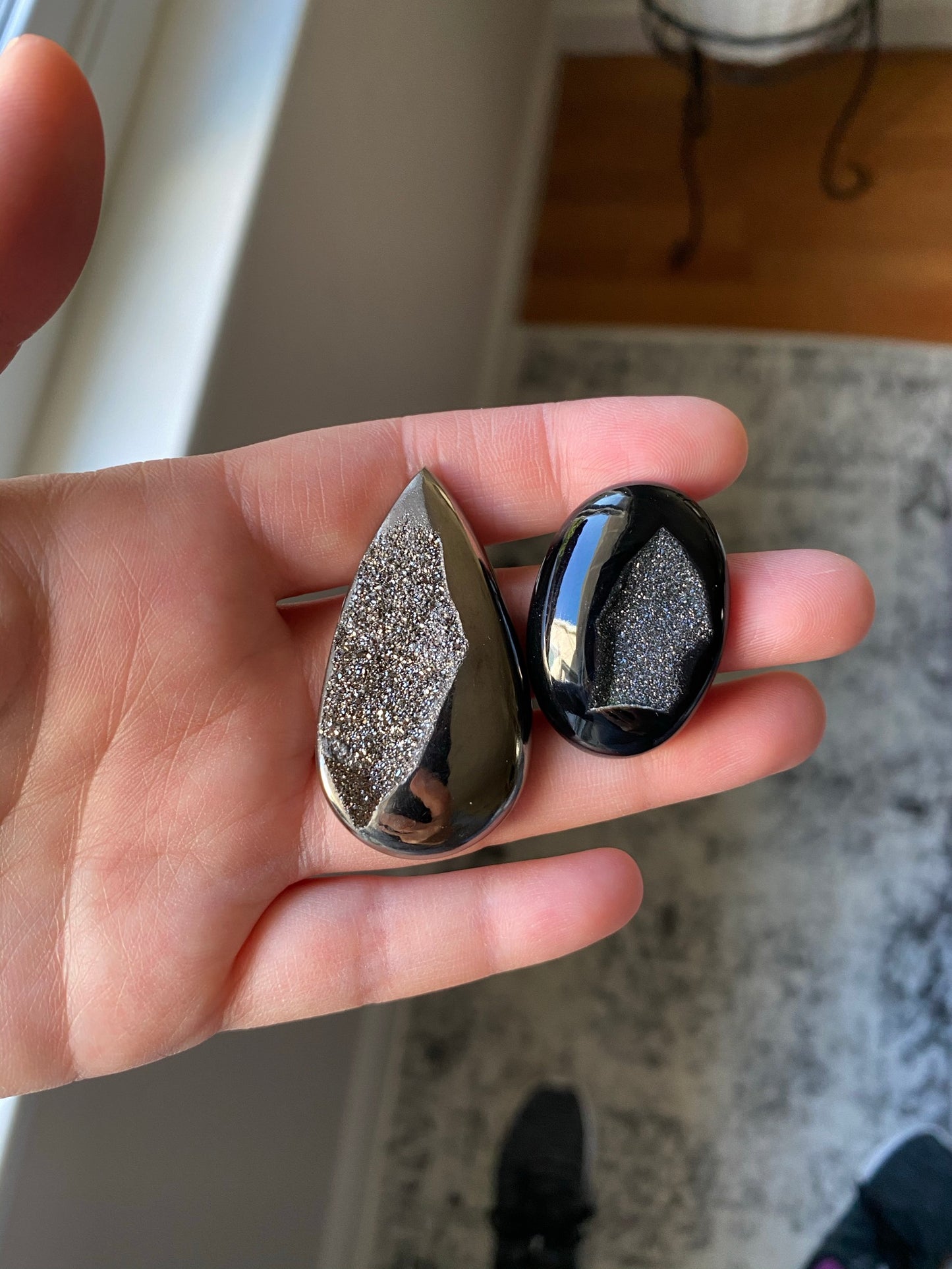 Druzy cabochons