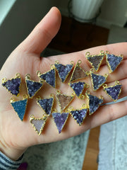 Triangle druzy pendants gold plated (lot 3)